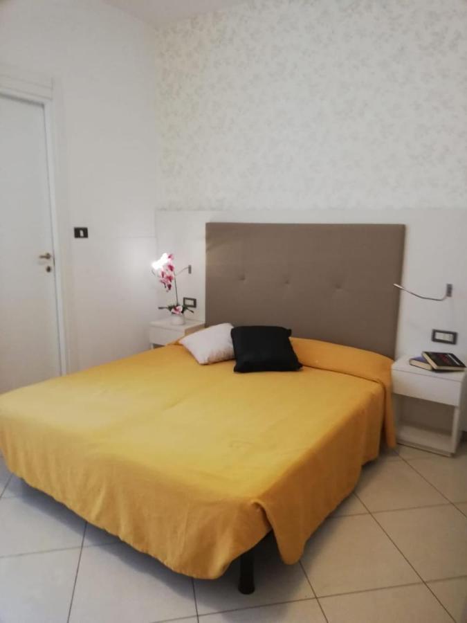 Hotel Metropol Sottomarina Luaran gambar