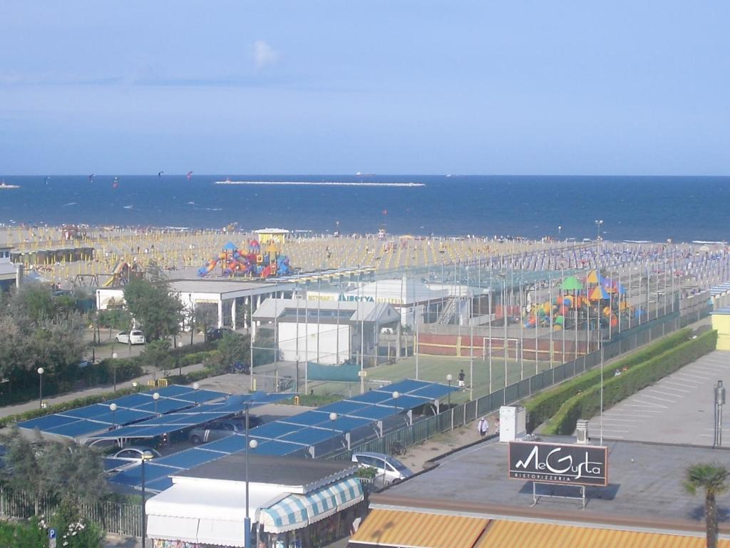 Hotel Metropol Sottomarina Luaran gambar