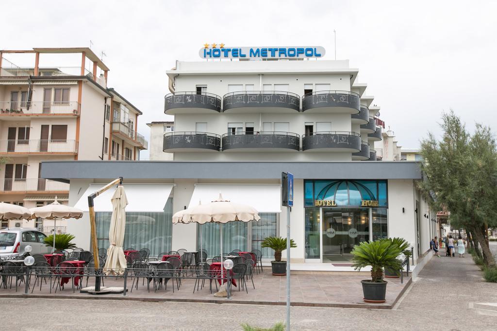 Hotel Metropol Sottomarina Luaran gambar