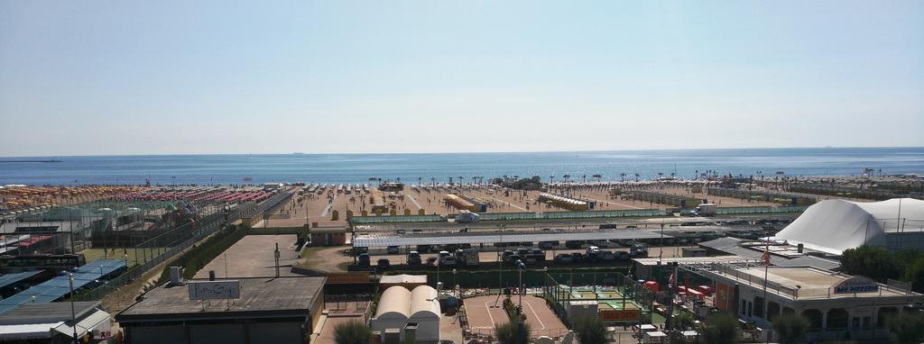 Hotel Metropol Sottomarina Luaran gambar