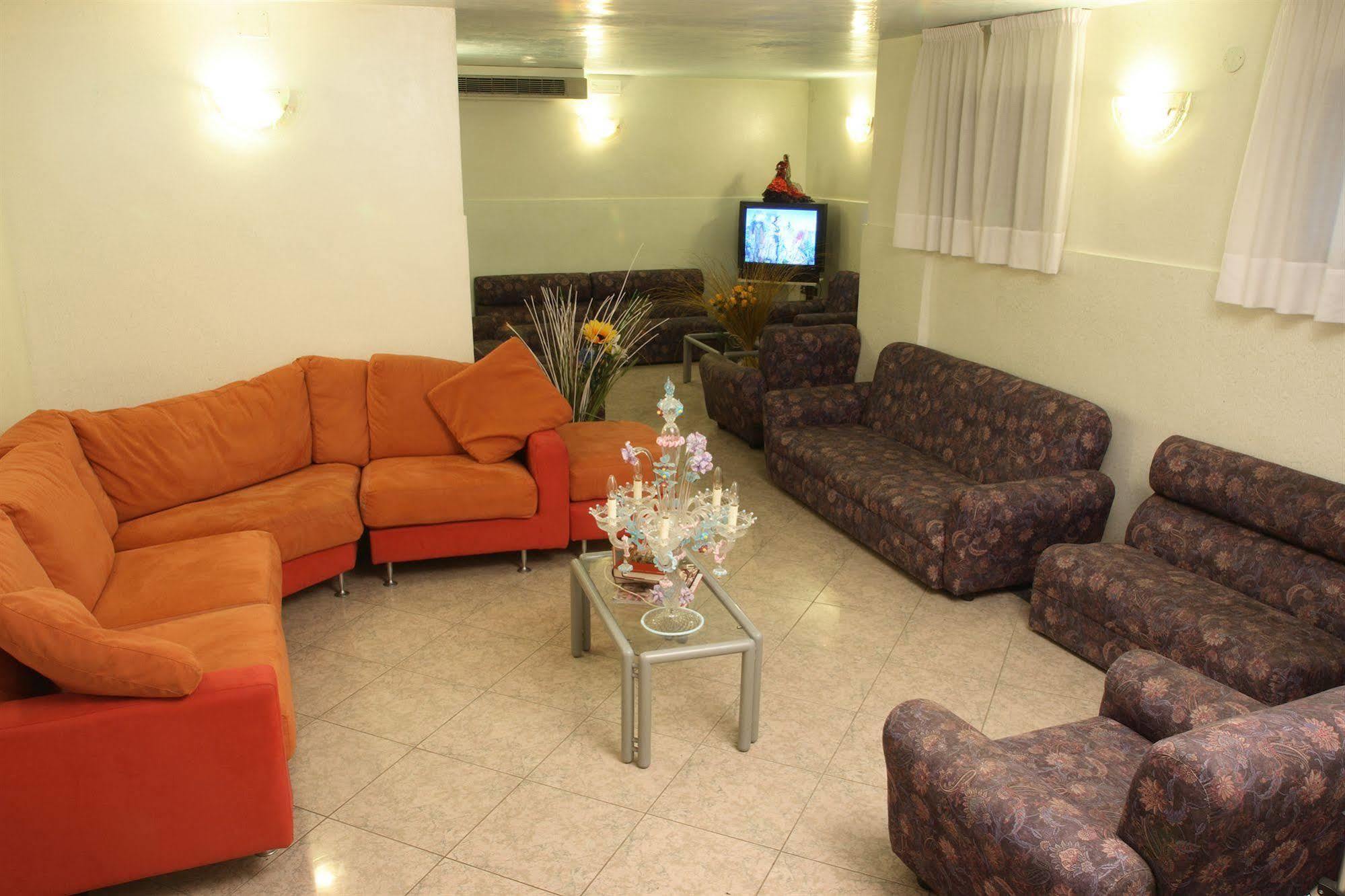 Hotel Metropol Sottomarina Luaran gambar